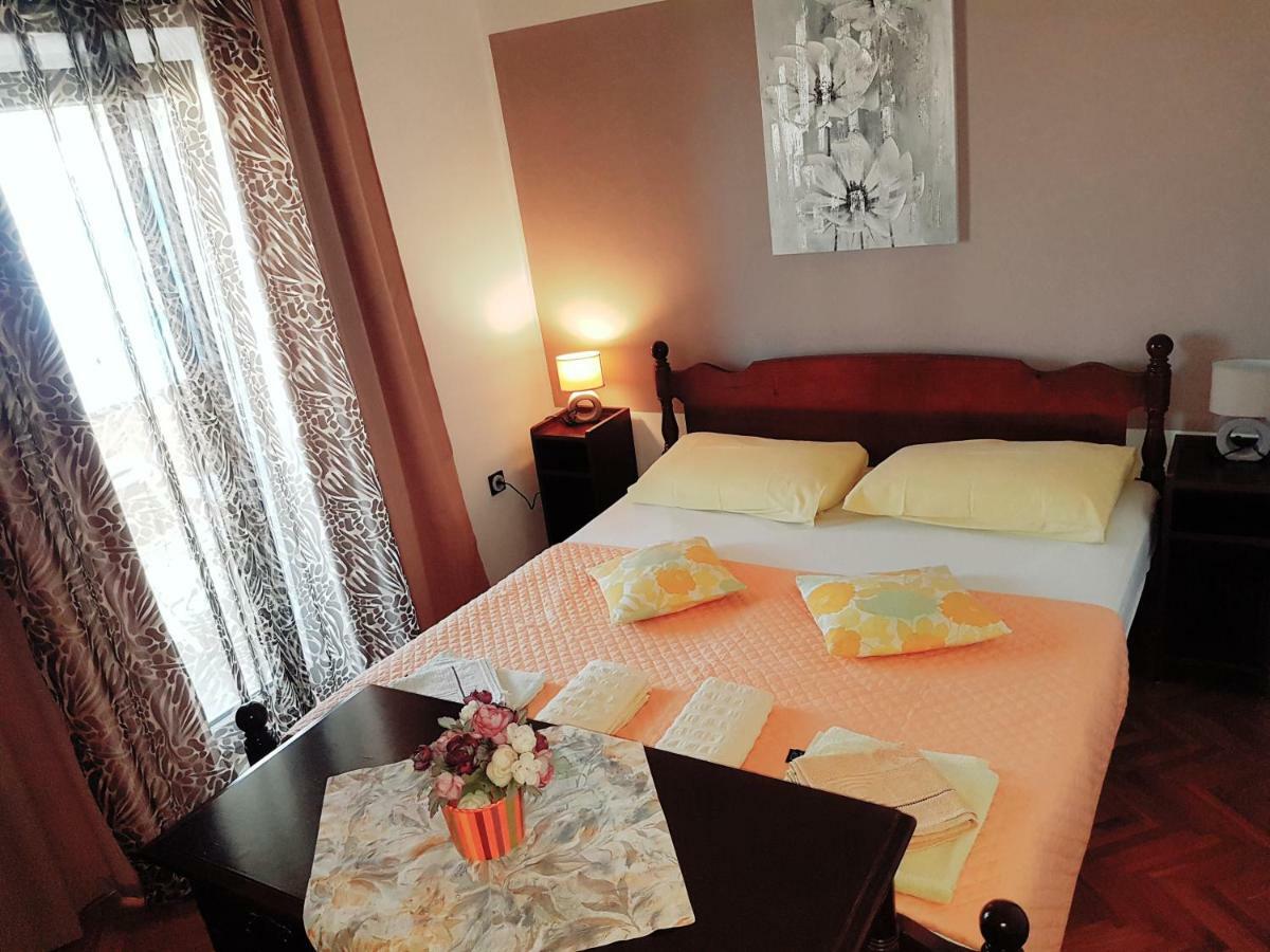 Apartment Olive House Rab Barbat na Rabu Εξωτερικό φωτογραφία